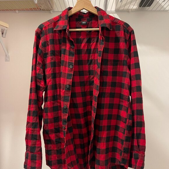 UNIQLO Men's Buffalo Check Flannel Shirt - Red/Black - Size L - Picture 3 of 9